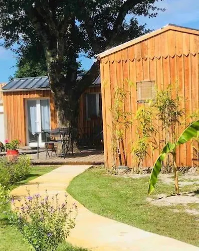 Апартаменты Les Petits De Kzo